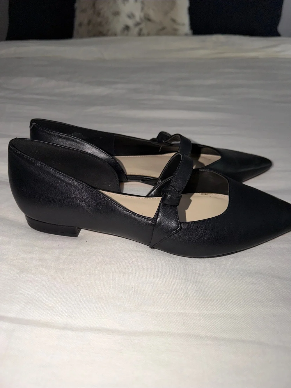 Nine West Black Pointed Mary Jane Flats with Knotted Strap